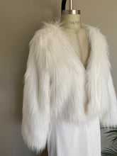Load image into Gallery viewer, Faux Fur Bridal Jacket
